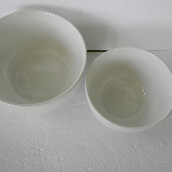 NEW TEMP-TATIONS WOODLAND SET OF 2 NESTING BOWLS WHITE 1QT & 2QT - Picture 2 of 7